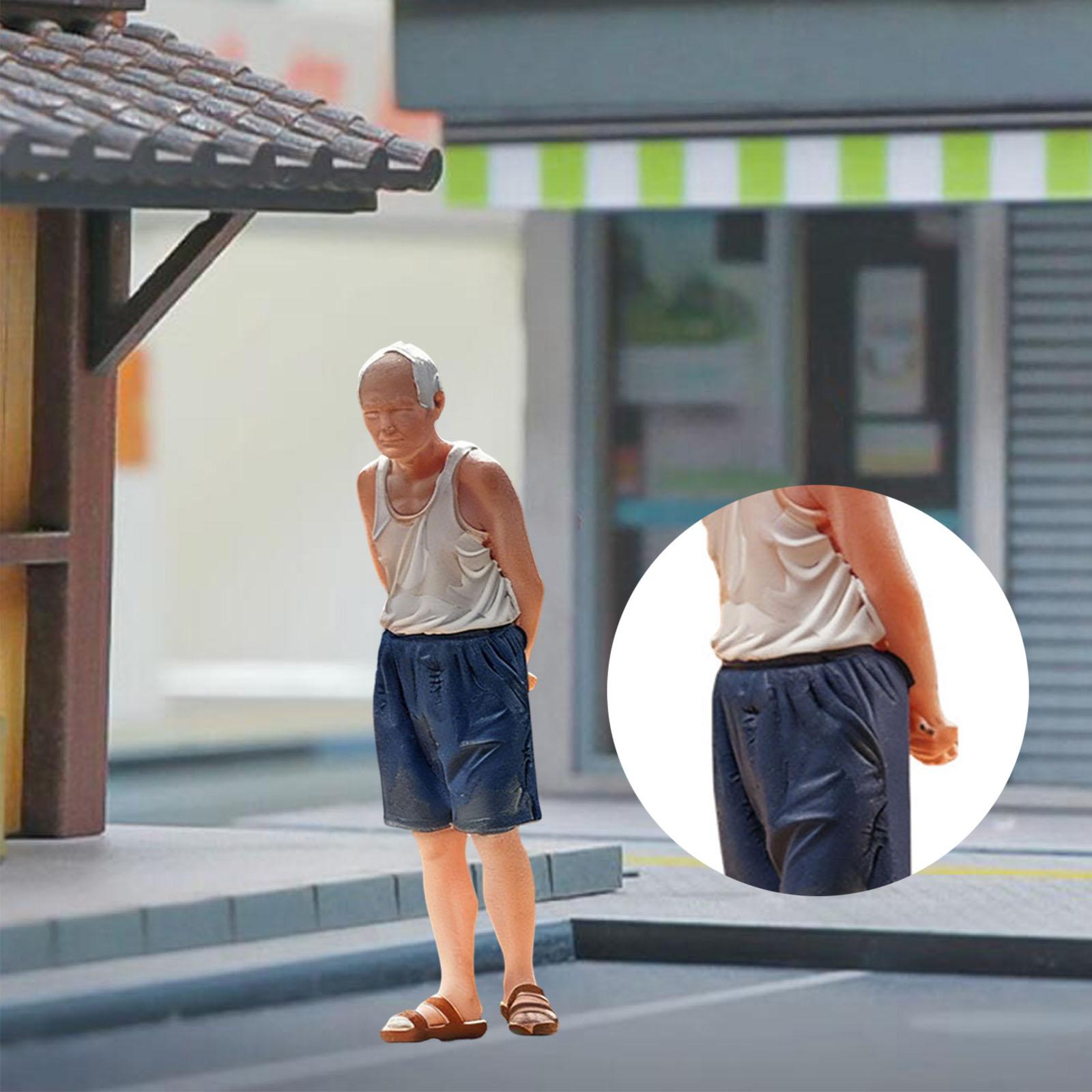 1:64 Scale Old Man Miniature F - Photography Of A Man 评论和价格